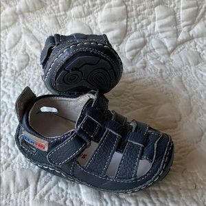👟 RILEYROOS NAVY CHESSIE 6-12 MONTHS!!